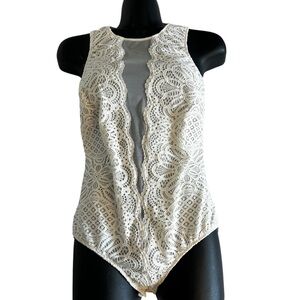 Victorias Secret Cream Stretch Lace Sleeveless Thong Bodysuit Small